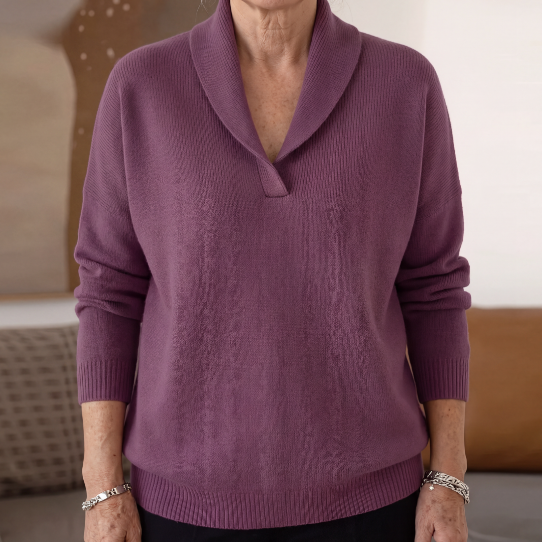 Sofia | The Forgiving-Fit V-Neck Jumper