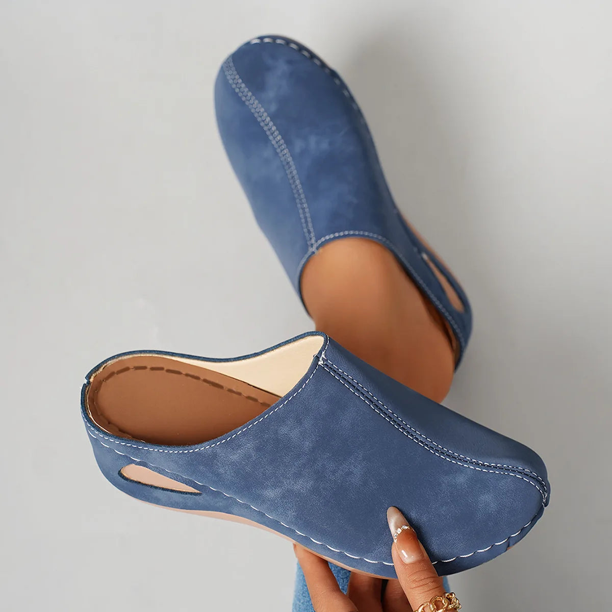 Montmartre Parisian Comfort Wedges