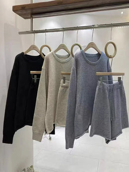 Korean Lazy Style Women's Set Autumn/Winter New Sheep Wool Loose O- Neck Long Sleeve Sweater High Waist Knit Shorts 2-piece Suit